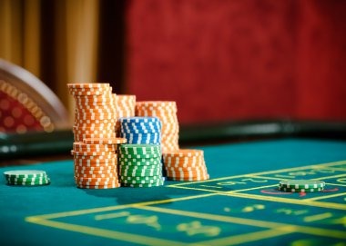 Dragon Tiger live dealer table on cetar4d